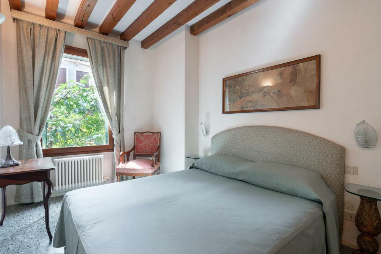 Garden Apartment Венеция Екстериор снимка
